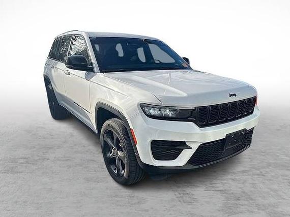 JEEP GRAND CHEROKEE 2025 1C4RJHAGXSC286469 image